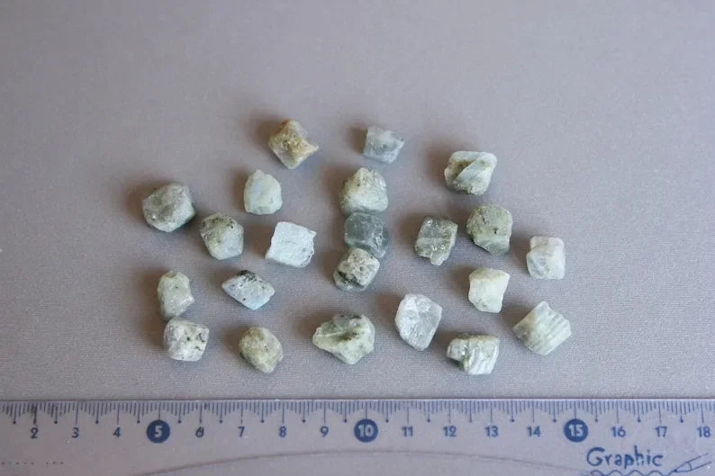 Raw Labradorite Crystal Bracelet